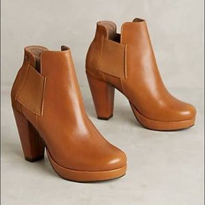 Cubanas Magic Booties Size 10